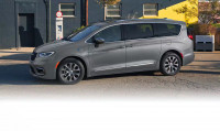 Chrysler Pacifica Plug-in Hybrid 2025