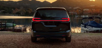 Chrysler Pacifica Plug-in Hybrid 2025