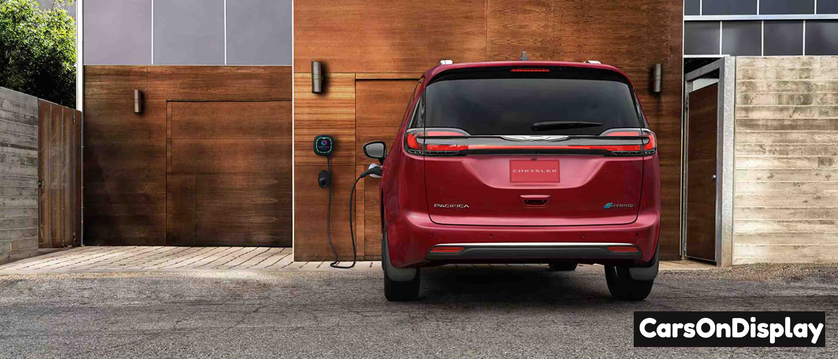 Chrysler Pacifica Plug-in Hybrid 2025