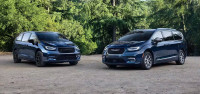 Chrysler Pacifica Plug-in Hybrid 2025