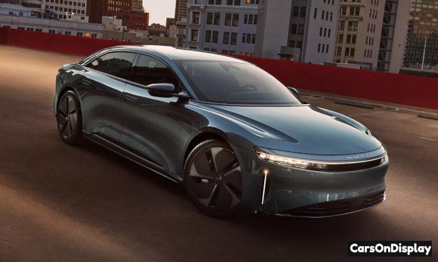 Lucid Air 2025