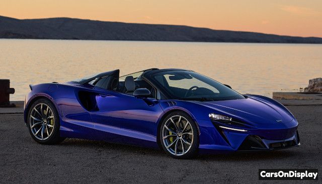 McLaren Artura Spider 2025