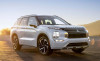 Mitsubishi Outlander PHEV 2025