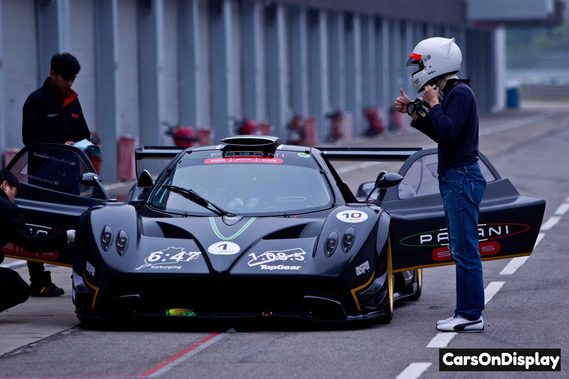 Pagani Zonda R