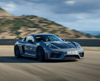 Porsche 718 Cayman GT4 RS 2025