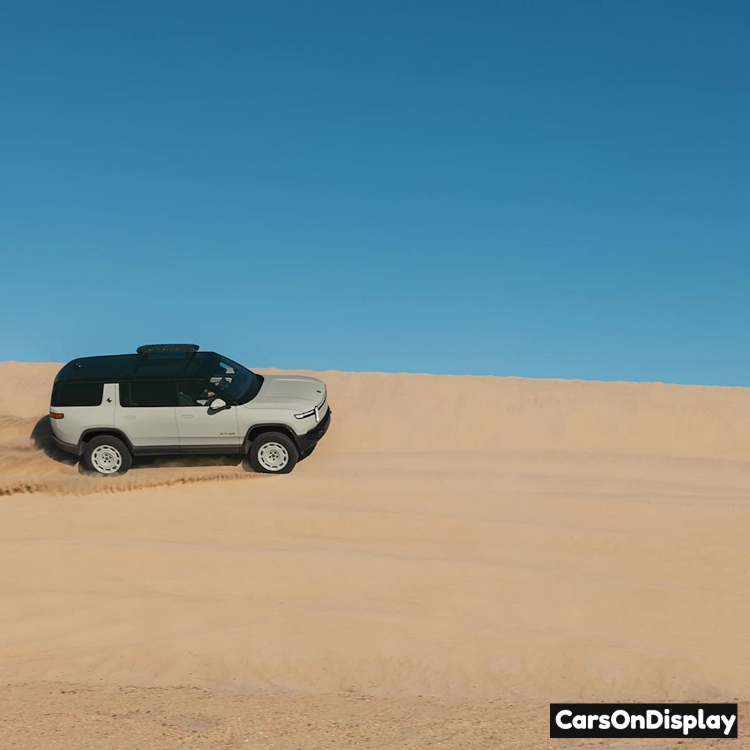 Rivian R1S California Dune Edition