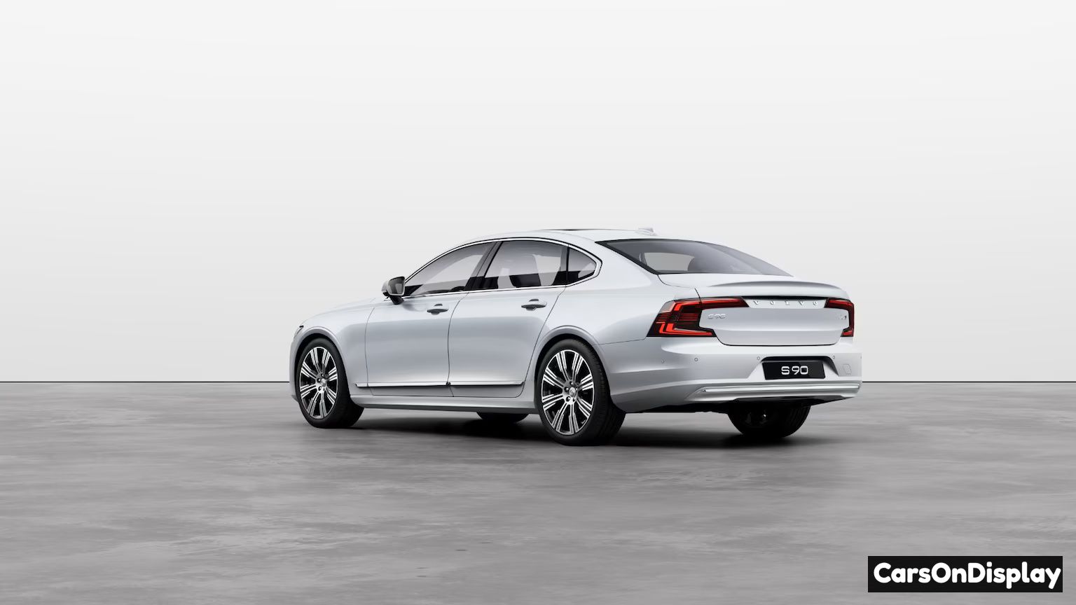 Volvo S90 2025