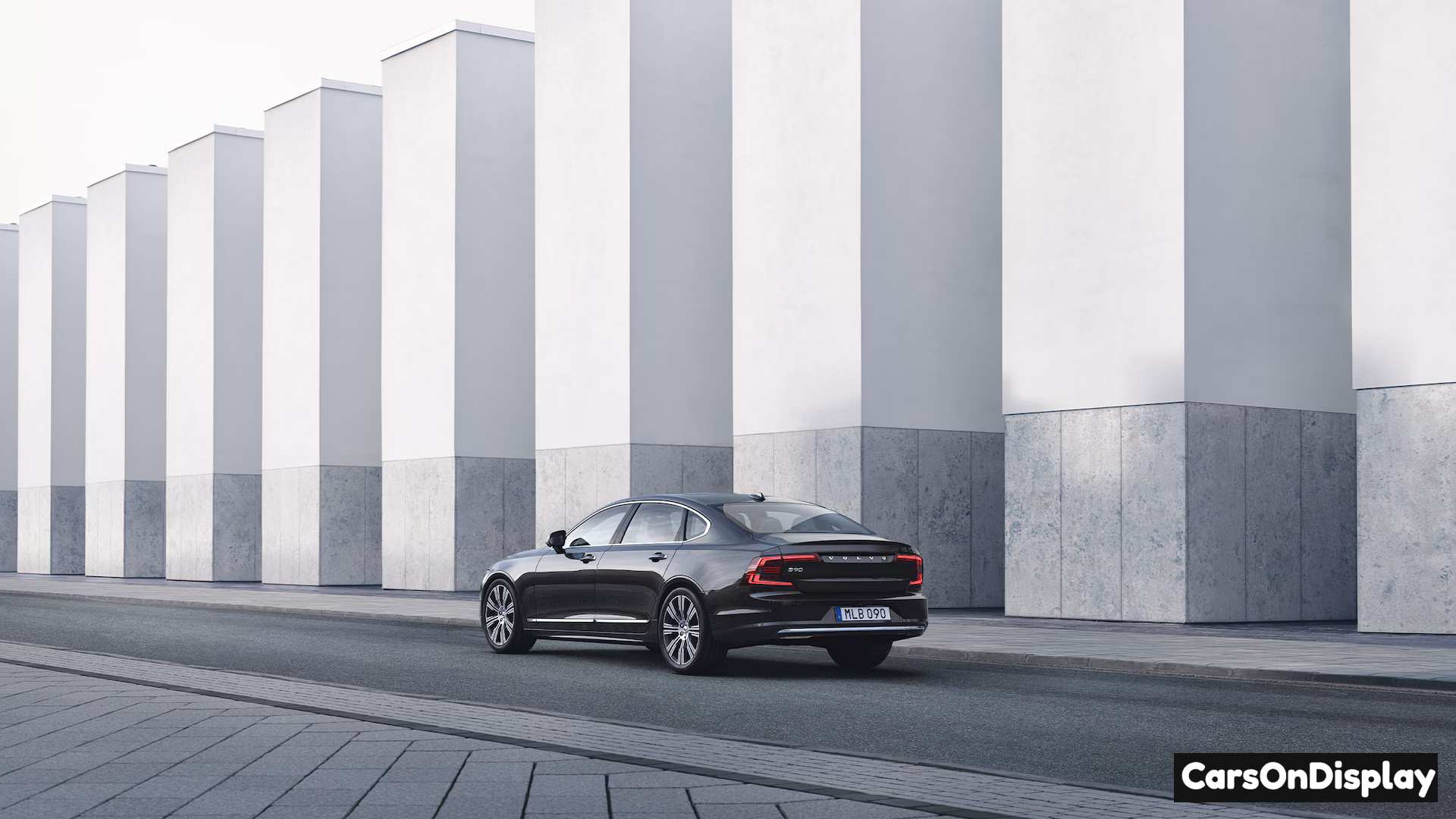 Volvo S90 2025