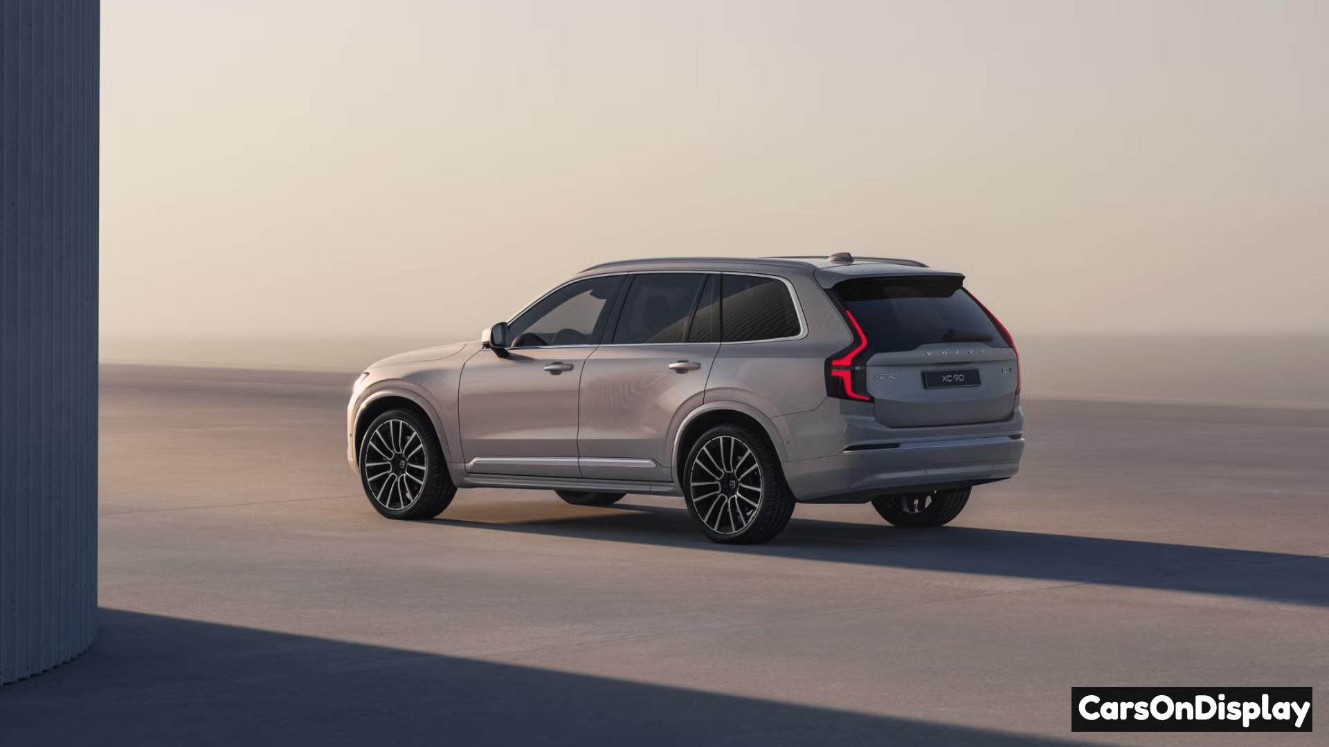 Volvo XC90 2025