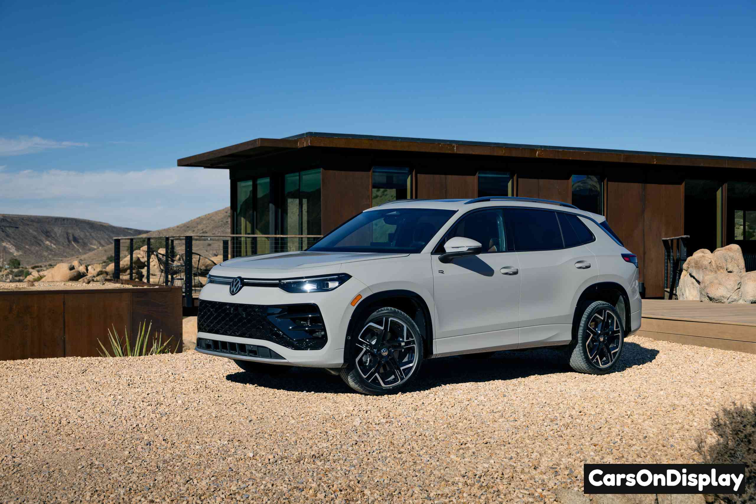 2025 Volkswagen Tiguan Exterior View