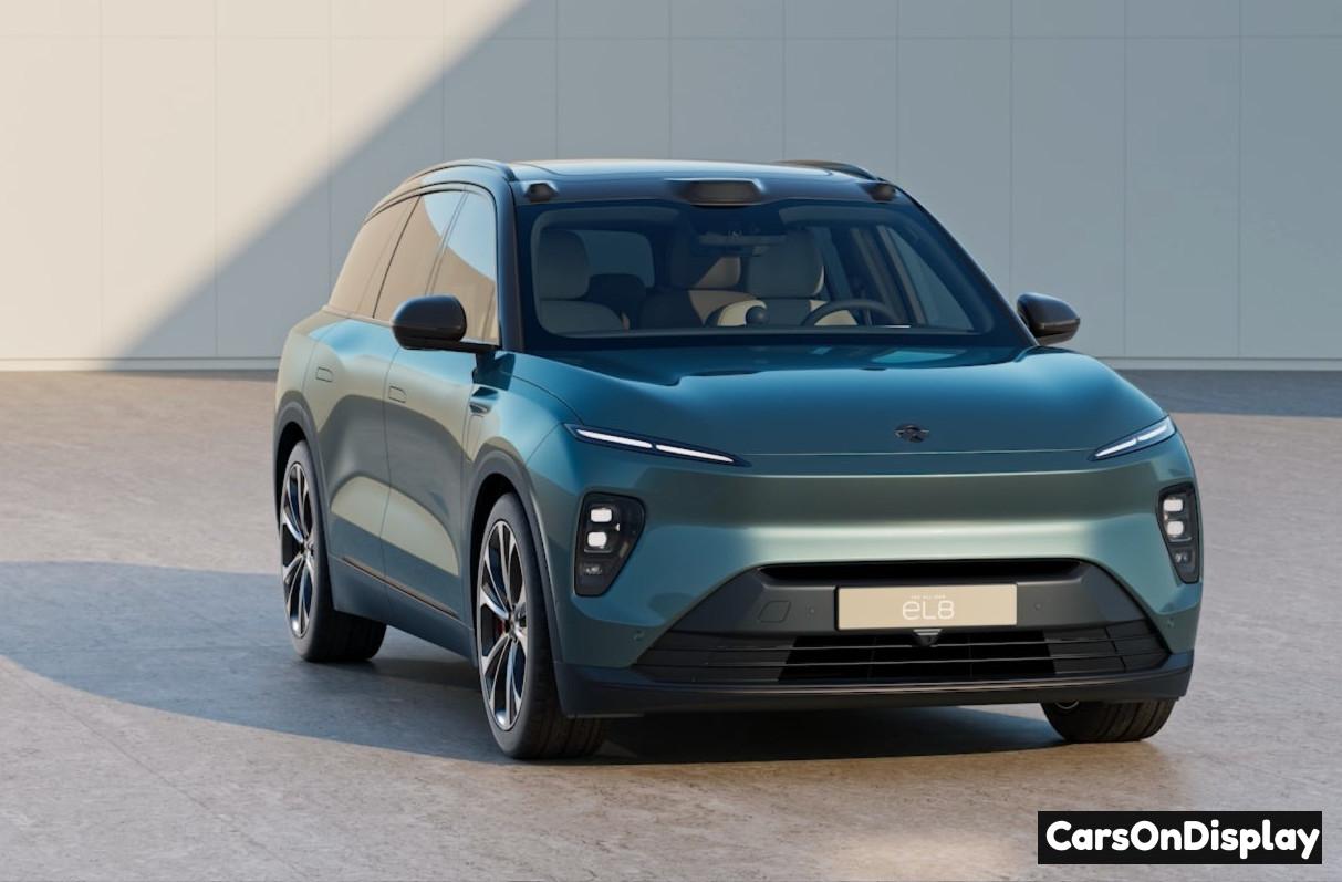 Nio El8 Arrives In Uae With 510 Km Range And Smart Battery Swapping Tech